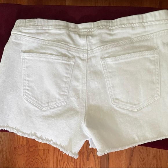EUC YMI Dream Shorts in White. Size Small. Drawstring & Distressed. - Picture 14 of 16
